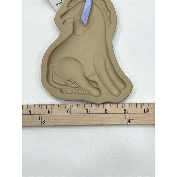 Brown Bag‎ Cookie Mold Disney Piglet Eeyore Winnie The Pooh New In Box - Picture 6 of 13